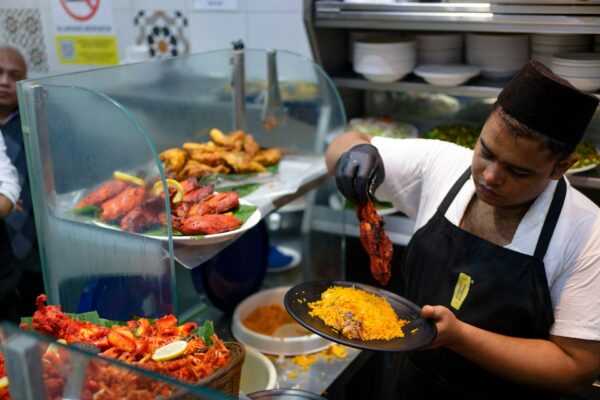 Μετάκληση αλλοδαπών εργαζομένων στον τουρισμό και τα ξενοδοχεία