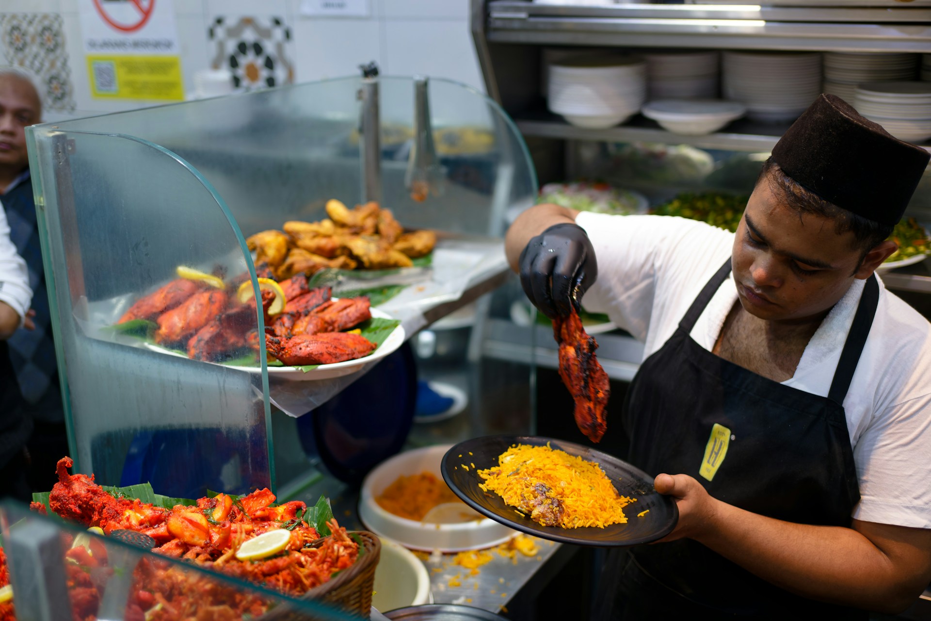 μετάκληση αλλοδαπών εργαζομένων στον τουρισμό & τα ξενοδοχεία
